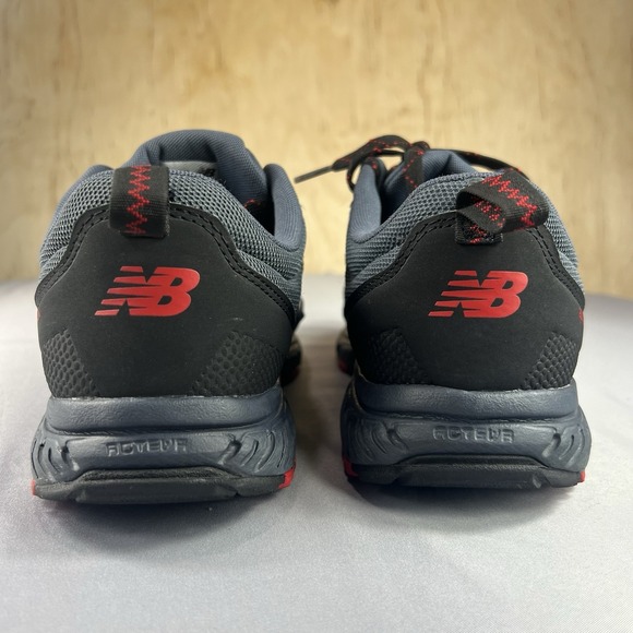 New Balance MT510RB5 Men's 10.5 Navy Red Trail Running Shoes Sneakers - Picture 13 of 16